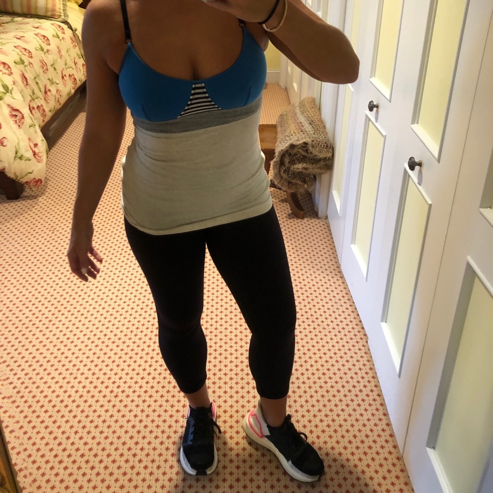 lululemon organic cotton tank size 6